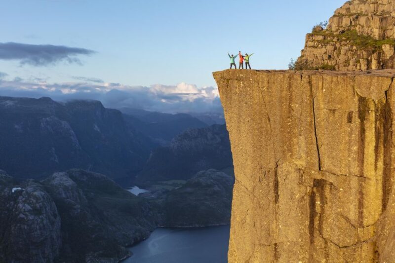 Stavanger: Preikestolen Sunrise Hike + Breakfast Buffet - Why This Tour Offers Great Value