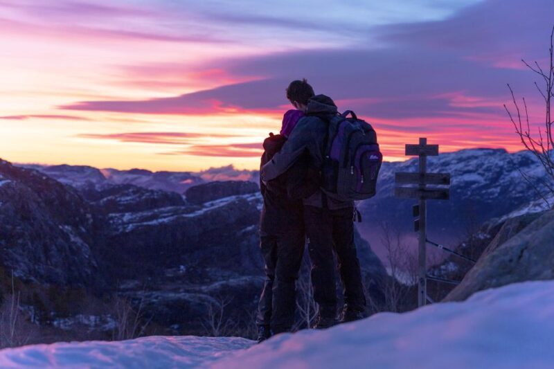 Stavanger: Preikestolen Sunrise Hike + Breakfast Buffet - FAQs