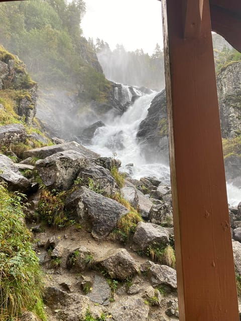 stavanger-trip-to-the-langfoss-and-latefoss-waterfalls