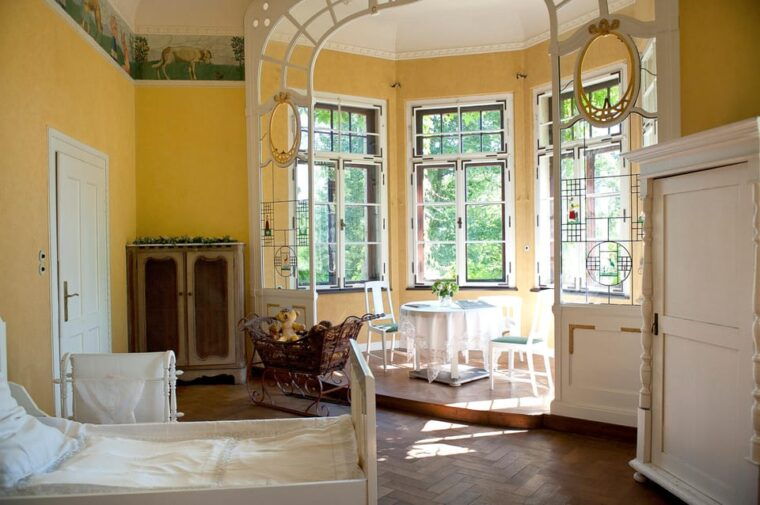 stein-guided-tour-of-count-von-faber-castells-castle