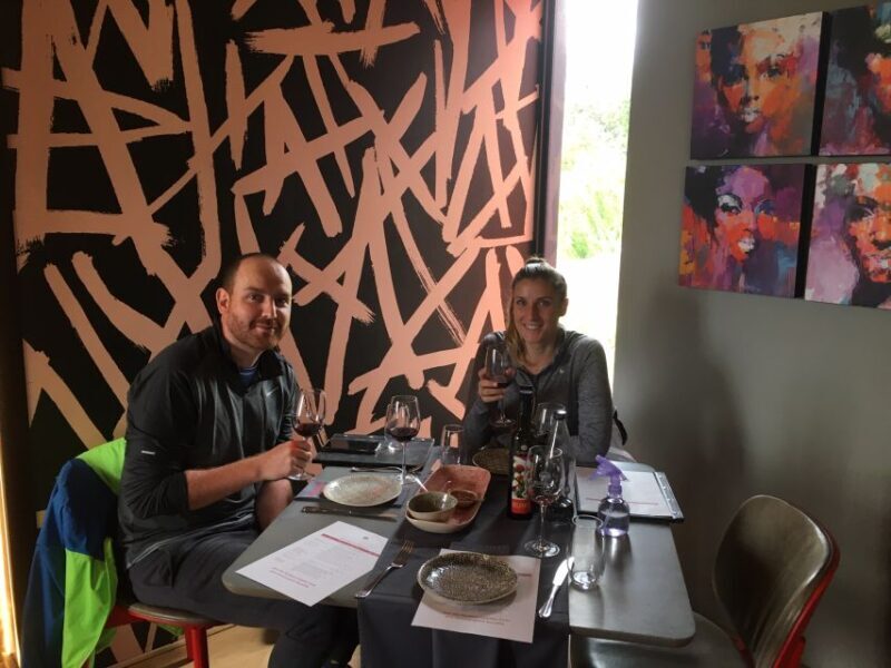 Stellenbosch: Devon Valley Vineyards Bicycle Tour w. Lunch - FAQ