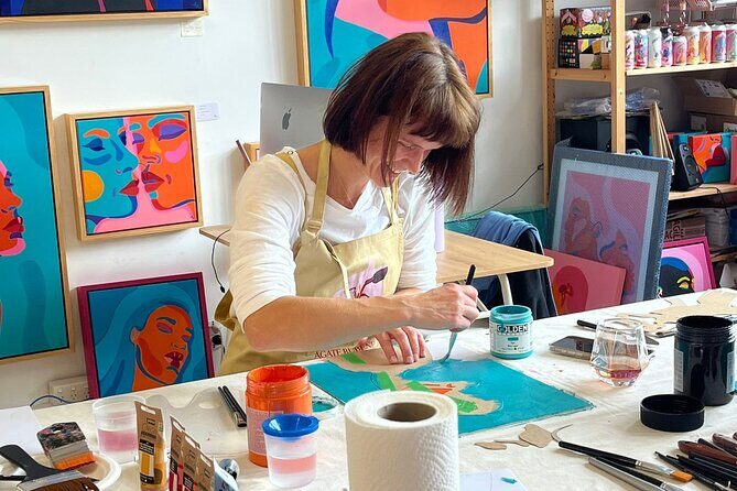 Stencil Portrait Workshop Create Bold Art in Auckland - Exploring the Experience: What to Expect