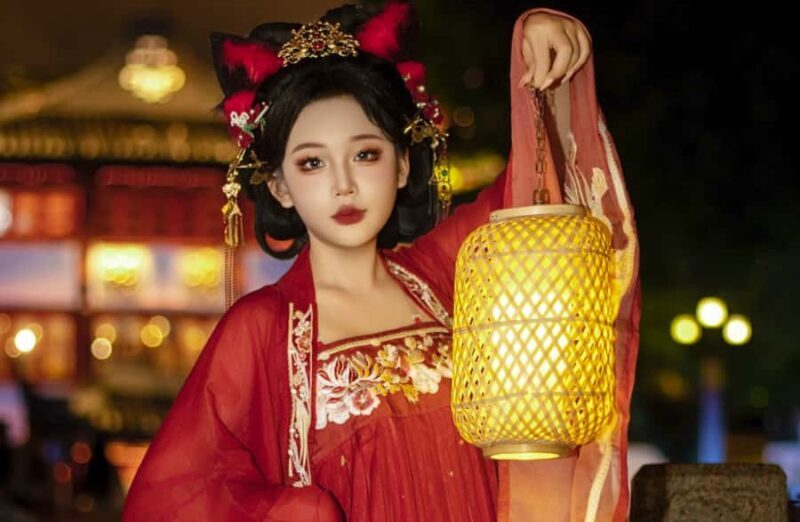 Step into Old Shanghai: Traditional Costume & Tea Experience - The Sum Up