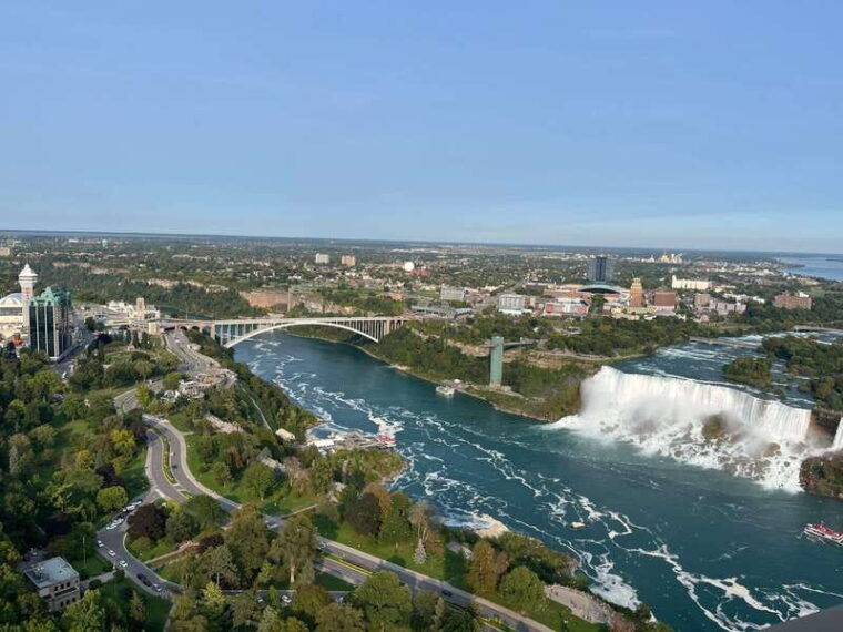 step-on-guide-services-by-tour-guide-micko-from-niagara