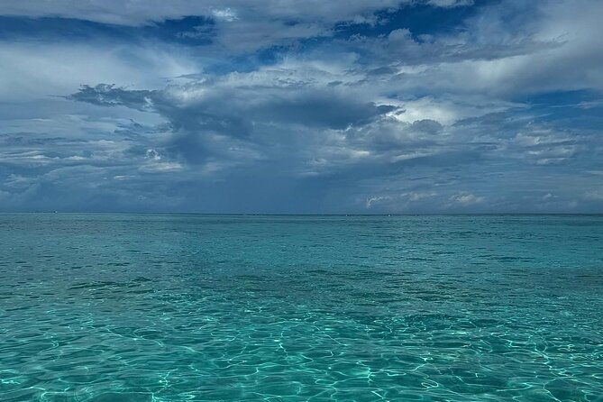 stingray-city-and-snorkeling-private-charter