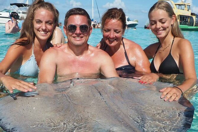 stingray-city-coral-gardens-frankies-local-lunch-juice