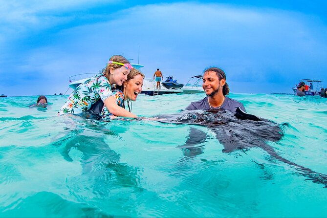 stingray-city-private-charters-2