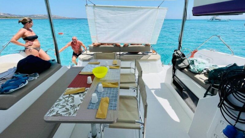 stintino-catamaran-excursion-in-the-gulf-of-asinara
