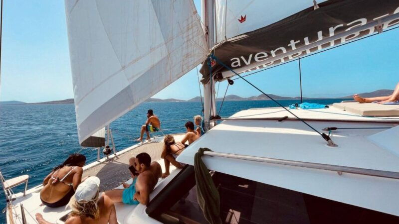 stintino-half-day-catamaran-tour-to-la-pelosa-with-aperitif