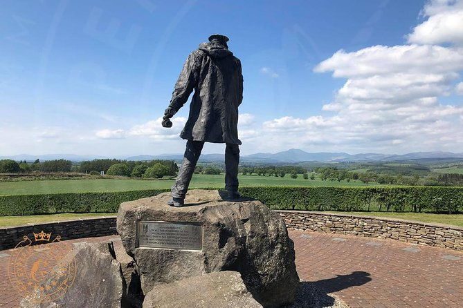 stirling-castle-and-loch-lomond-full-day-private-tour-in-a-premium-minivan