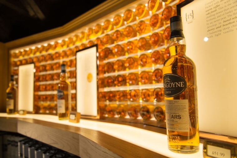stirling-castle-highland-lochs-whisky-tour-from-edinburgh