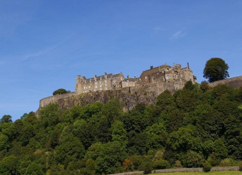 stirling-castle-whisky-distillery-highlands-tour-glasgow
