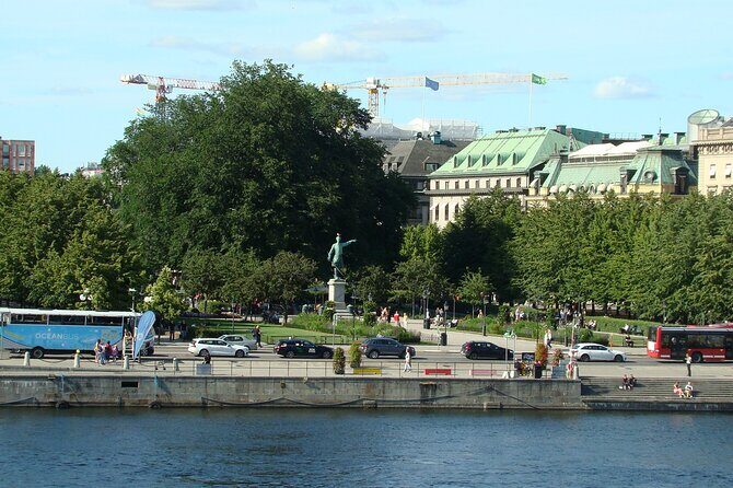 Stockholm- A Beauty On The Water: Old Town Walking Tour and Boat Trip Combined - The Boat Trip Begins: Strömkajen
