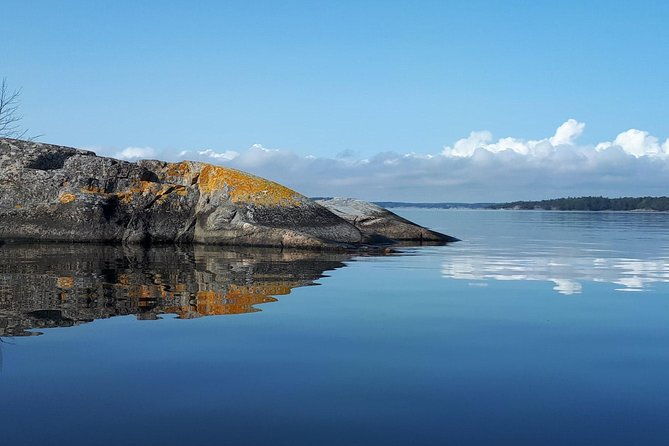 stockholm-archipelago-kayaking-day-tour-2