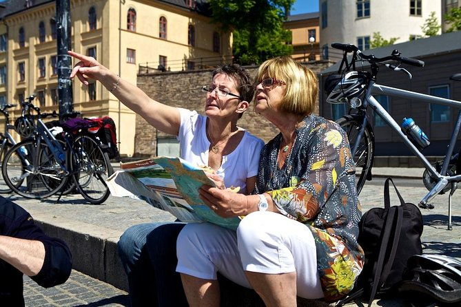 stockholm-at-a-glance-bike-tour