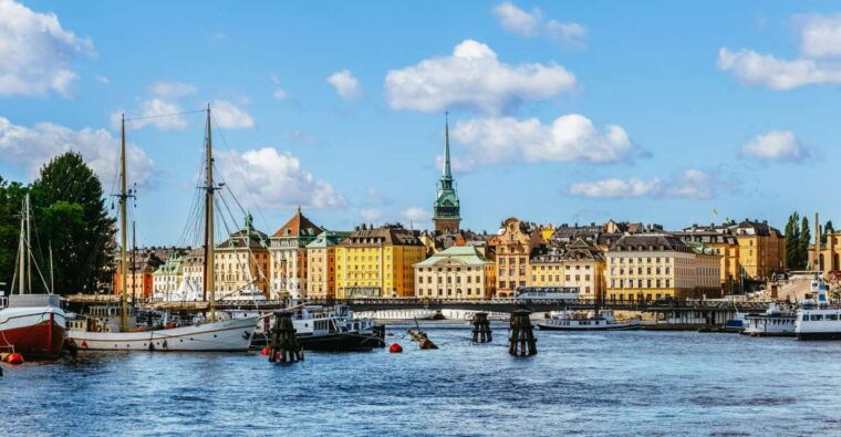 stockholm-city-archipelago-sightseeing-cruise-with-guide