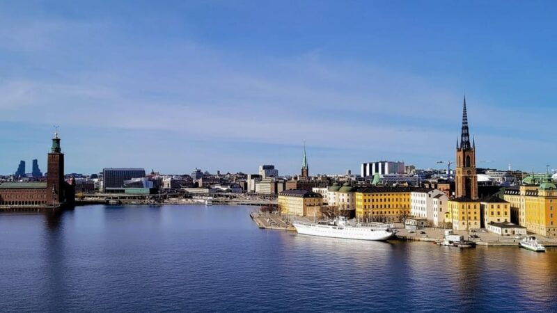 stockholm-city-centre-and-trendy-district-self-guided-walk