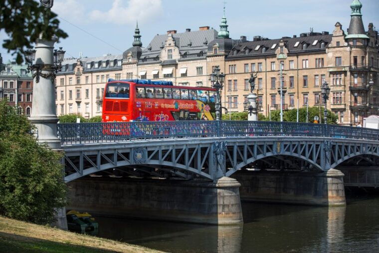 stockholm-city-sightseeing-hop-on-hop-off-bus-tour
