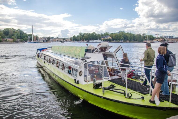 stockholm-city-sightseeing-hop-on-hop-off-bus-tour