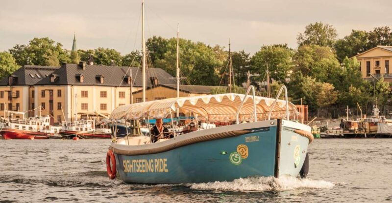 stockholm-city-sightseeing-open-electric-boat-tour
