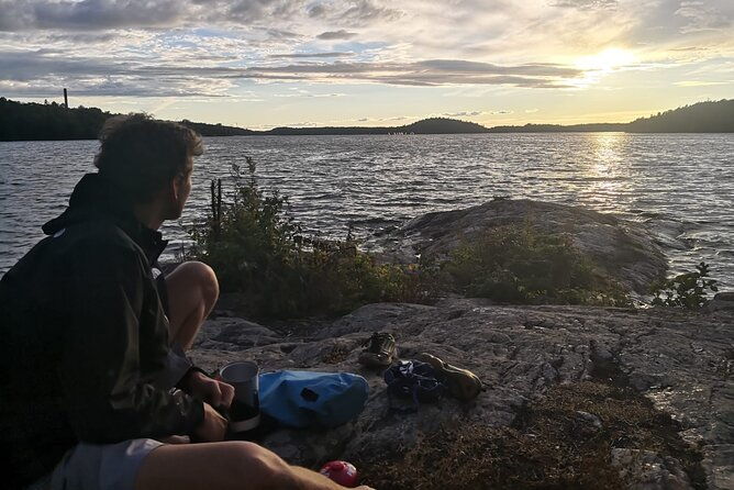 stockholm-evening-kayak-with-bbq-small-group