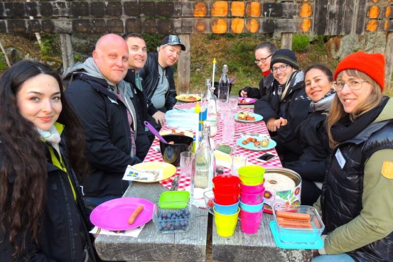 stockholm-evening-wildlife-safari-with-midsummer-meal