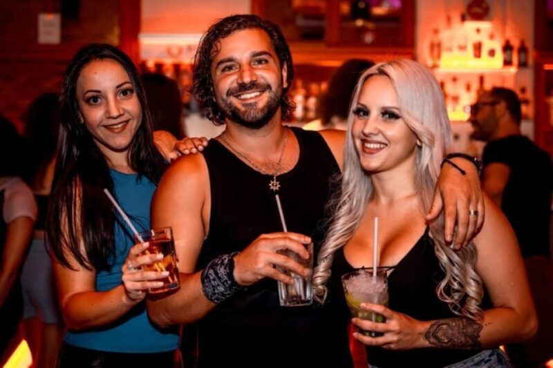 stockholm-guided-bar-crawl