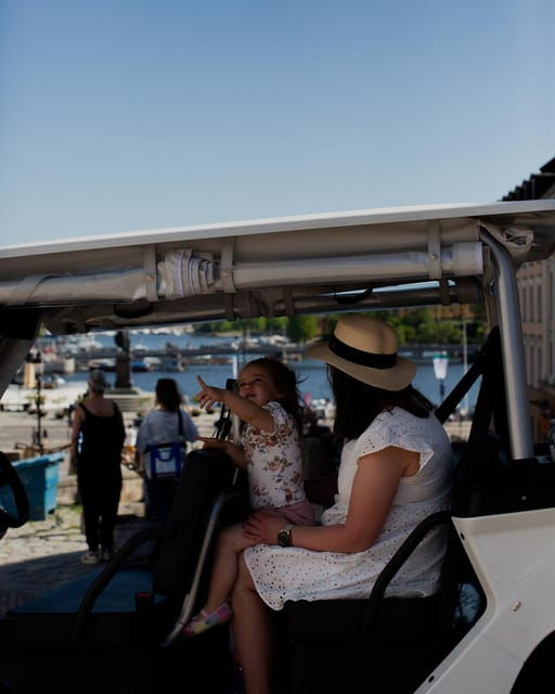 stockholm-highlights-by-golf-cart-tour