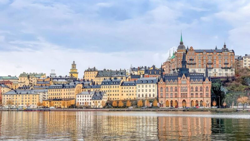 stockholm-icons-old-town-riddarholmen-private-guided-tour