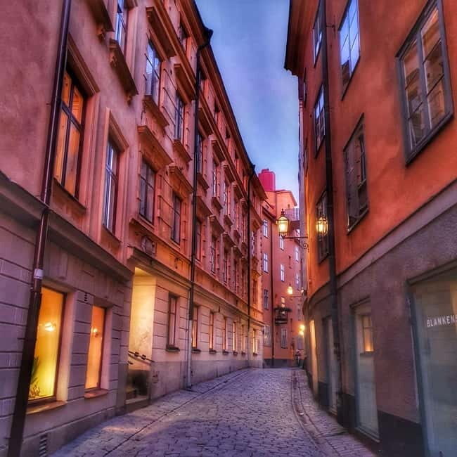 Stockholm: Legends & Landmarks City Hall & Old Town Tour - FAQs