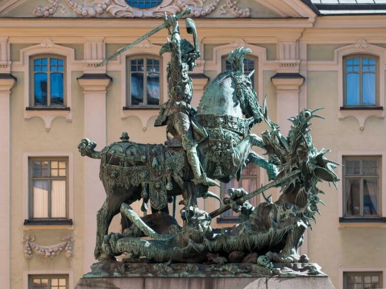 stockholm-must-see-city-hall-gamla-stan-and-vasa-museum-3