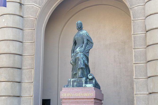 stockholm-old-town-and-the-vasa-museum-a-small-group-walking-tour