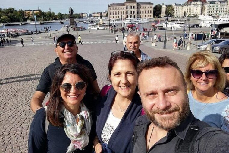 stockholm-old-town-private-walking-tour-with-a-guide