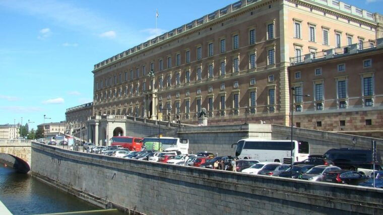 stockholm-old-town-walking-tour-and-the-vasa-museum