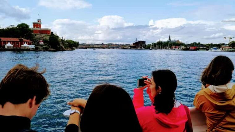 stockholm-old-town-walking-tour-and-the-vasa-museum
