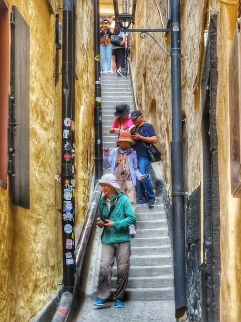 Stockholm: Royal & Classic History Walking Tour with Fika - The Sum Up