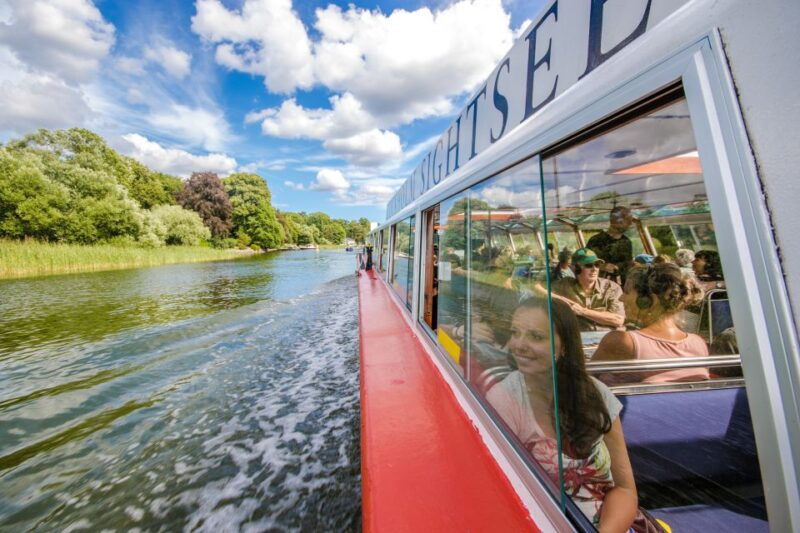 stockholm-royal-djurgarden-city-canal-cruise