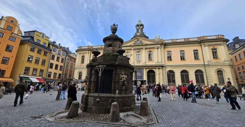 stockholm-secrets-of-gamla-stan-guided-tour-w-fika-option
