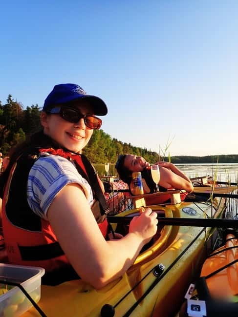 Stockholm: Sunset Archipelago Kayaking & Toast on the Water - The Experience in Detail