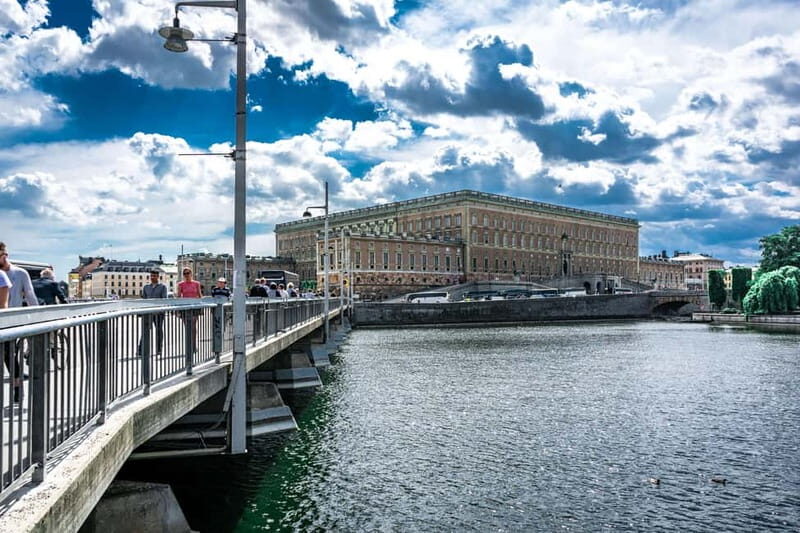Stockholm Syndrome: 3-Hour Private Walking Tour - An Authentic Introduction to Stockholm