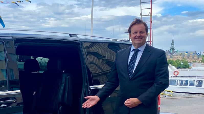 stockholm-vip-full-day-city-tour-by-limousine-in-stockholm