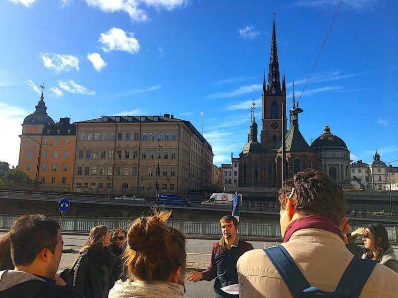 stockholm-walking-tour-modern-city-streets-alive