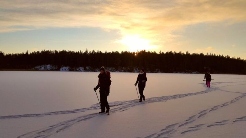 stockholm-winter-snowshoe-full-day-hike