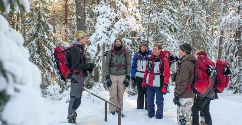 stockholm-winter-snowshoe-full-day-hike