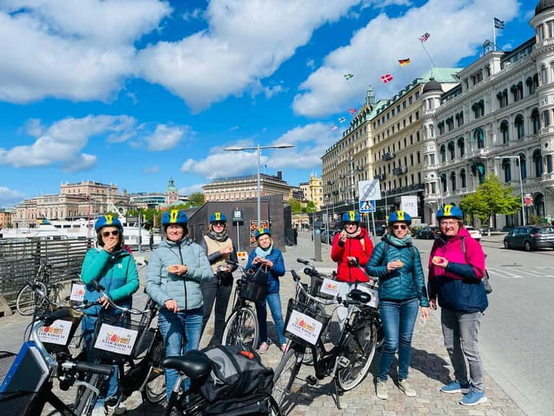 Stockholm's Best Bike Tour! (English / Deutsch) - The Sum Up