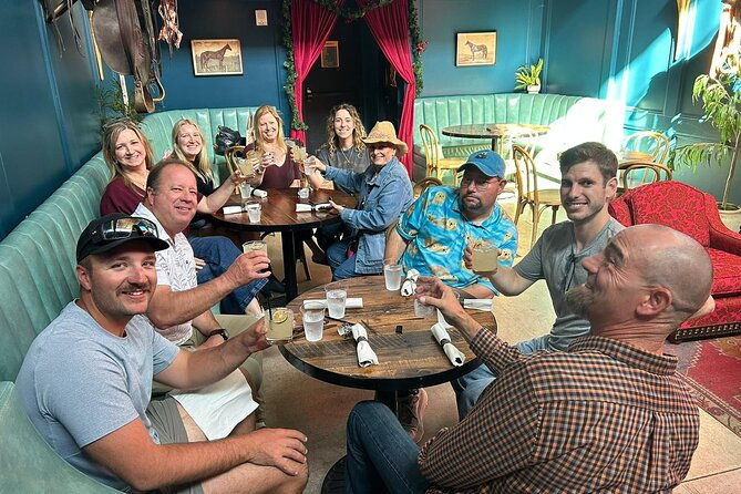 stockyards-saloon-crawl-with-food-tours-of-america