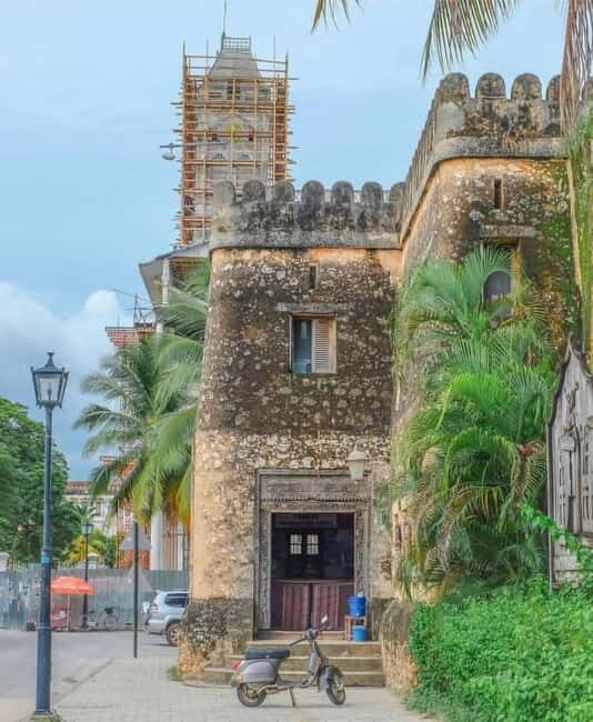 Stone Town, Jozani Forest, Sea Turtles & The Rock Restaurant - Frequently Asked Questions