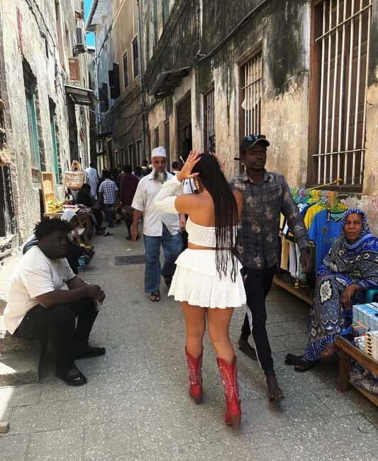 Stone Town ,Prison island, and Nakupenda Sandbank with Lunch - Transportation and Group Dynamics