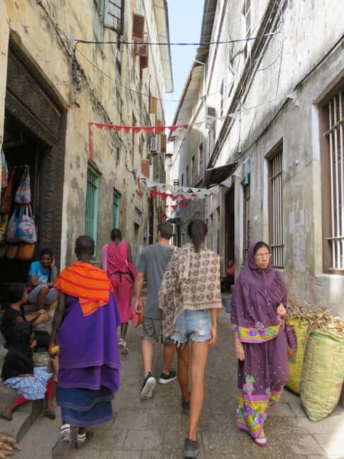 Stone Town: Private Guided Half-Day Walking Tour - Exploring Zanzibar’s Stone Town: A Practical Guide  