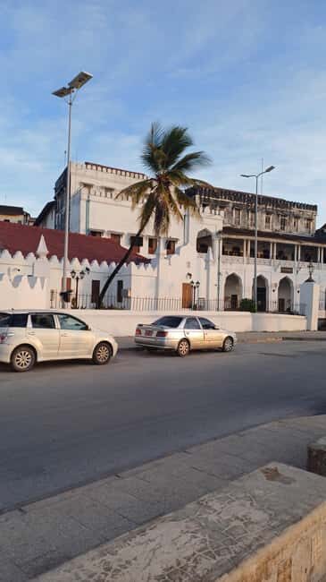 Stone Town Private Guided Walking Tour - What Makes This Tour Stand Out